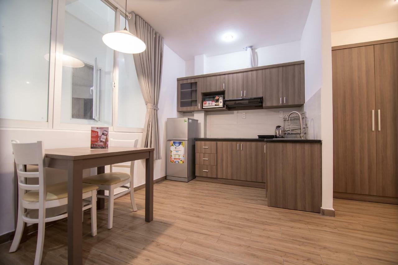 Reddoorz Plus Near Tan Dinh Market Ho Chi Minh-stad Buitenkant foto
