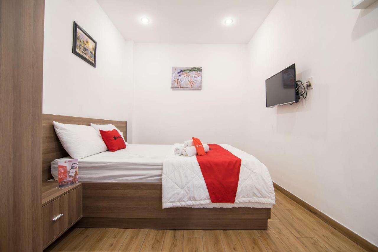 Reddoorz Plus Near Tan Dinh Market Ho Chi Minh-stad Buitenkant foto