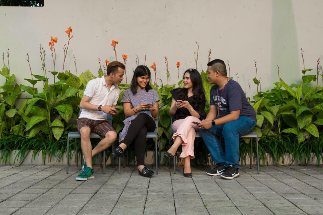 Reddoorz Plus Near Tan Dinh Market Ho Chi Minh-stad Buitenkant foto